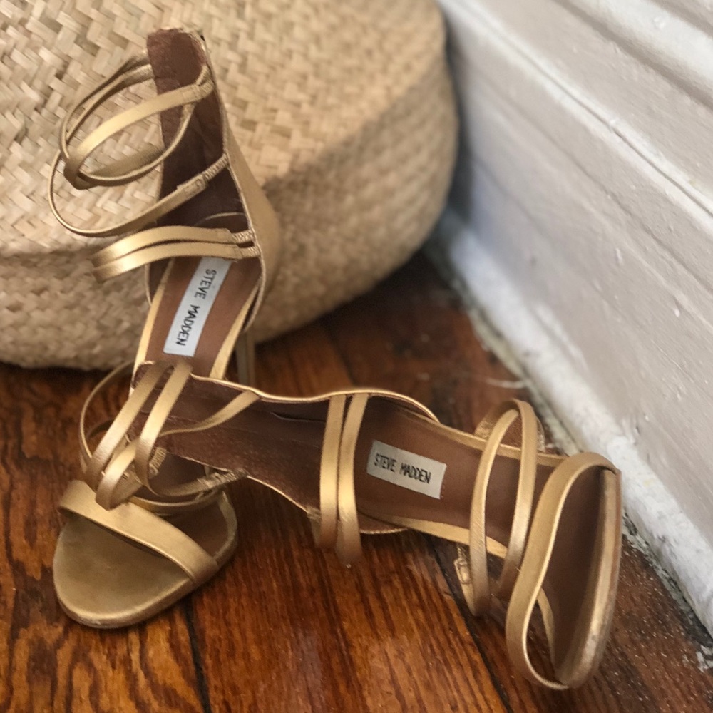 Strappy gold Steve Madden sandals